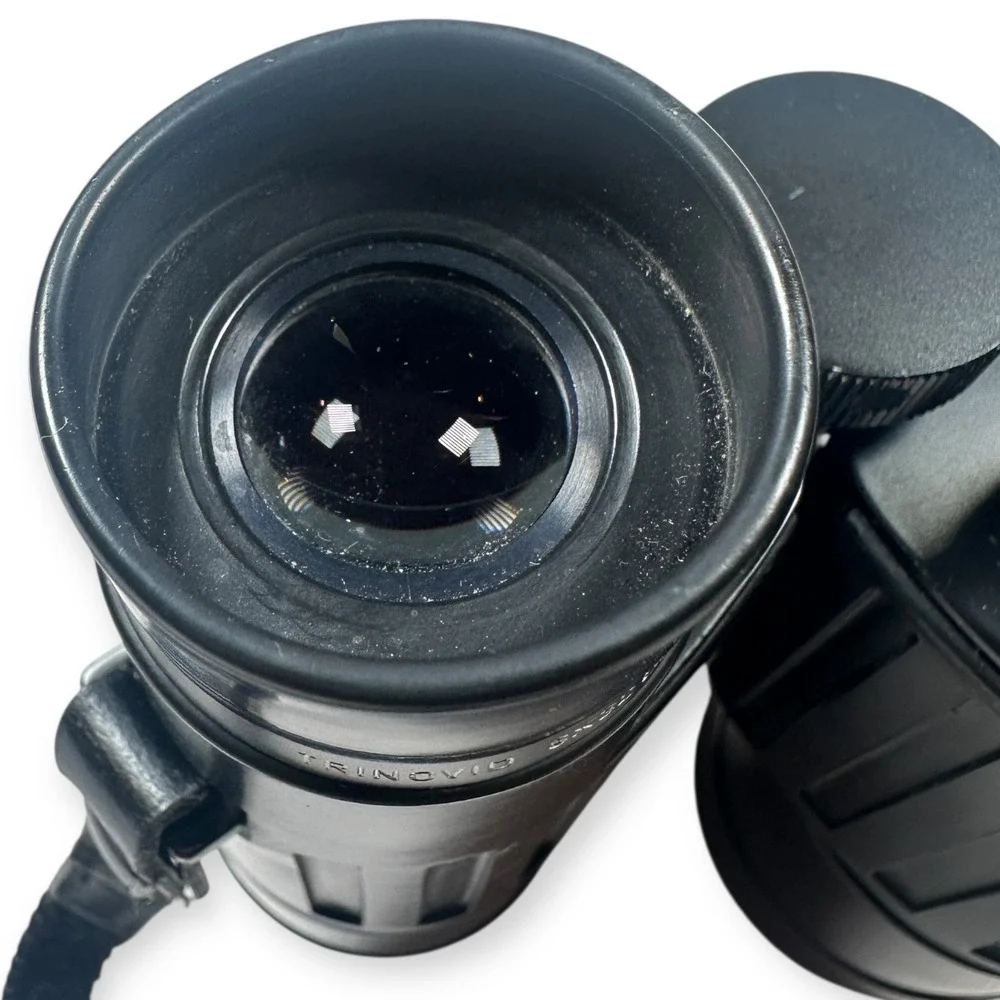 Leitz Trinovid Binoculars 8x32 BA SN 959452 with Aftermarket Case‎